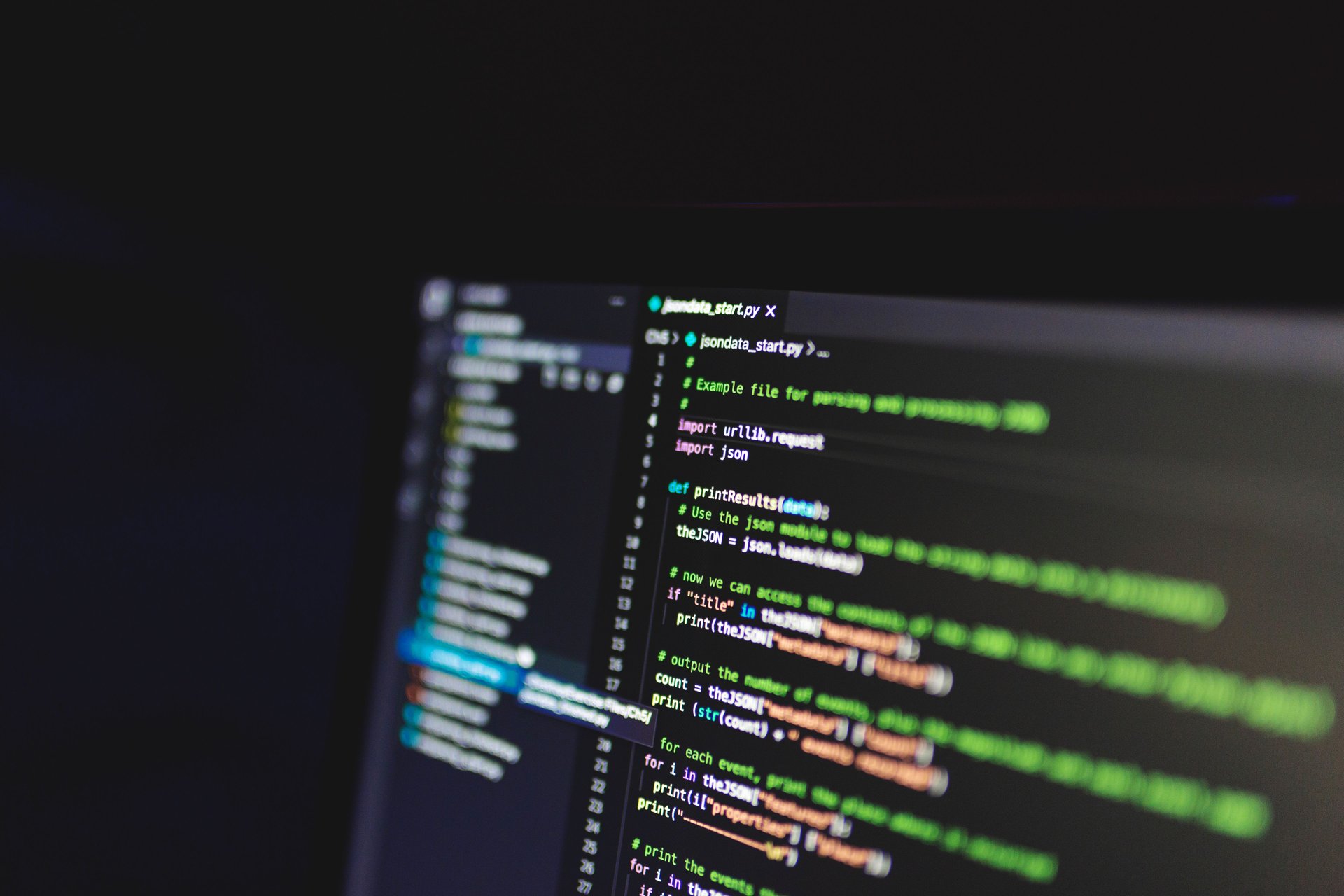 Pantalla mostrando código Python en estilo dark theme — el tipo de código donde un modelo de computer vision aprende a clasificar
