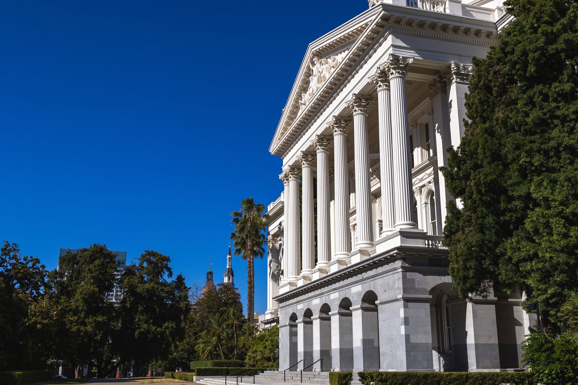 Edificio de la Corte Suprema de California — sede judicial para ejecución de log de auditoría ALPR